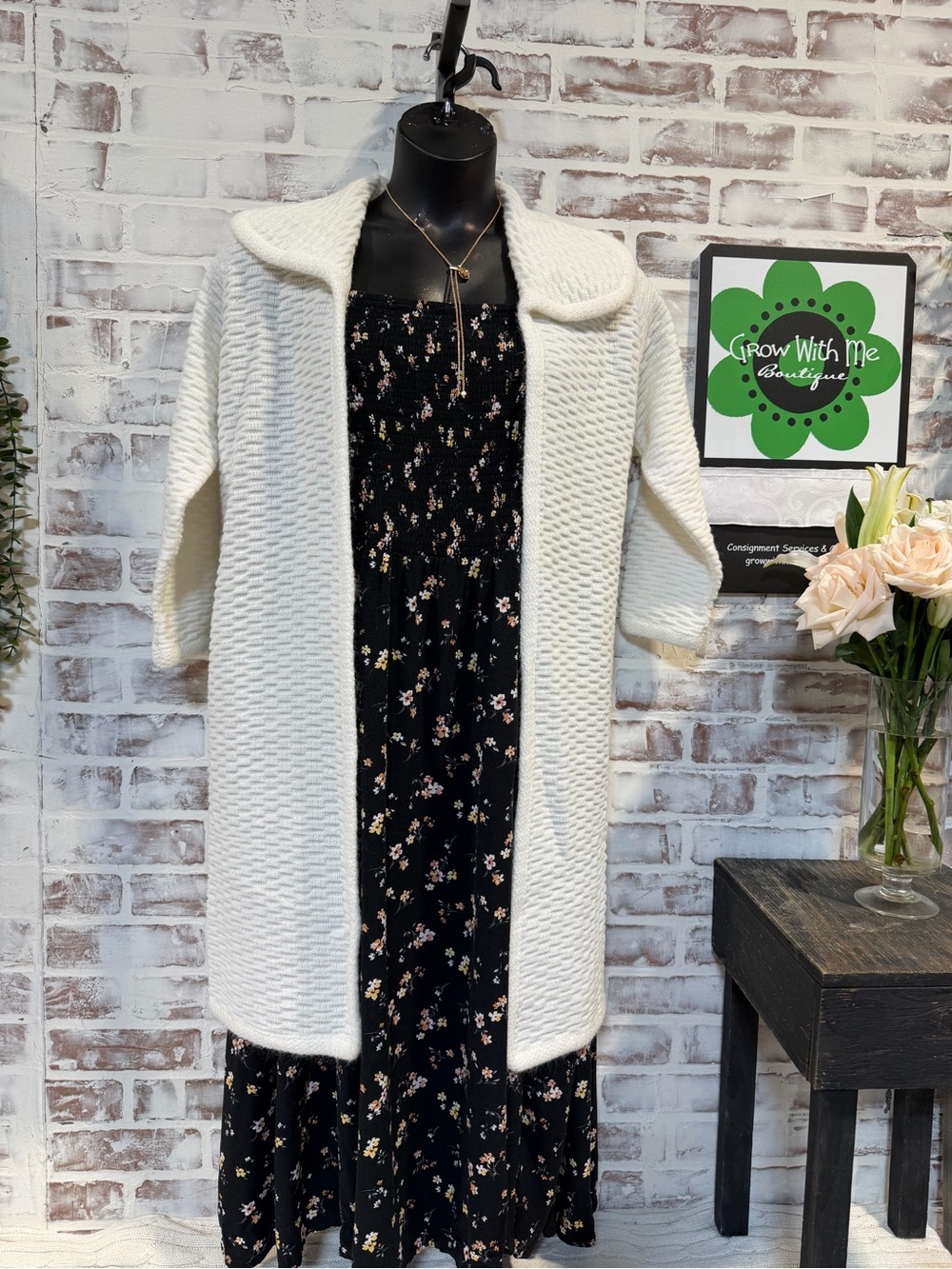Vintage Cream Open-Front Textured Cardigan Sweater medium